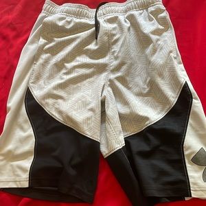 White under armor shorts